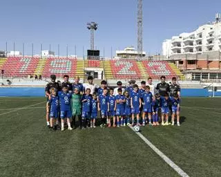 El fútbol base internacional se entrena en Sant Antoni