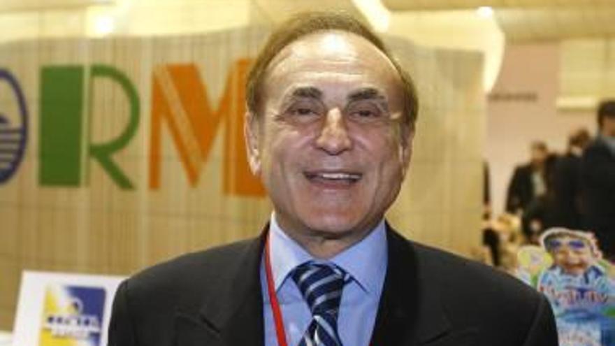 José María Caballé, en el estand de Benidorm en Fitur.