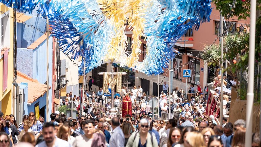El municipio más fiestero de España se vuelca con una de sus grandes celebraciones: el Día de la Cruz