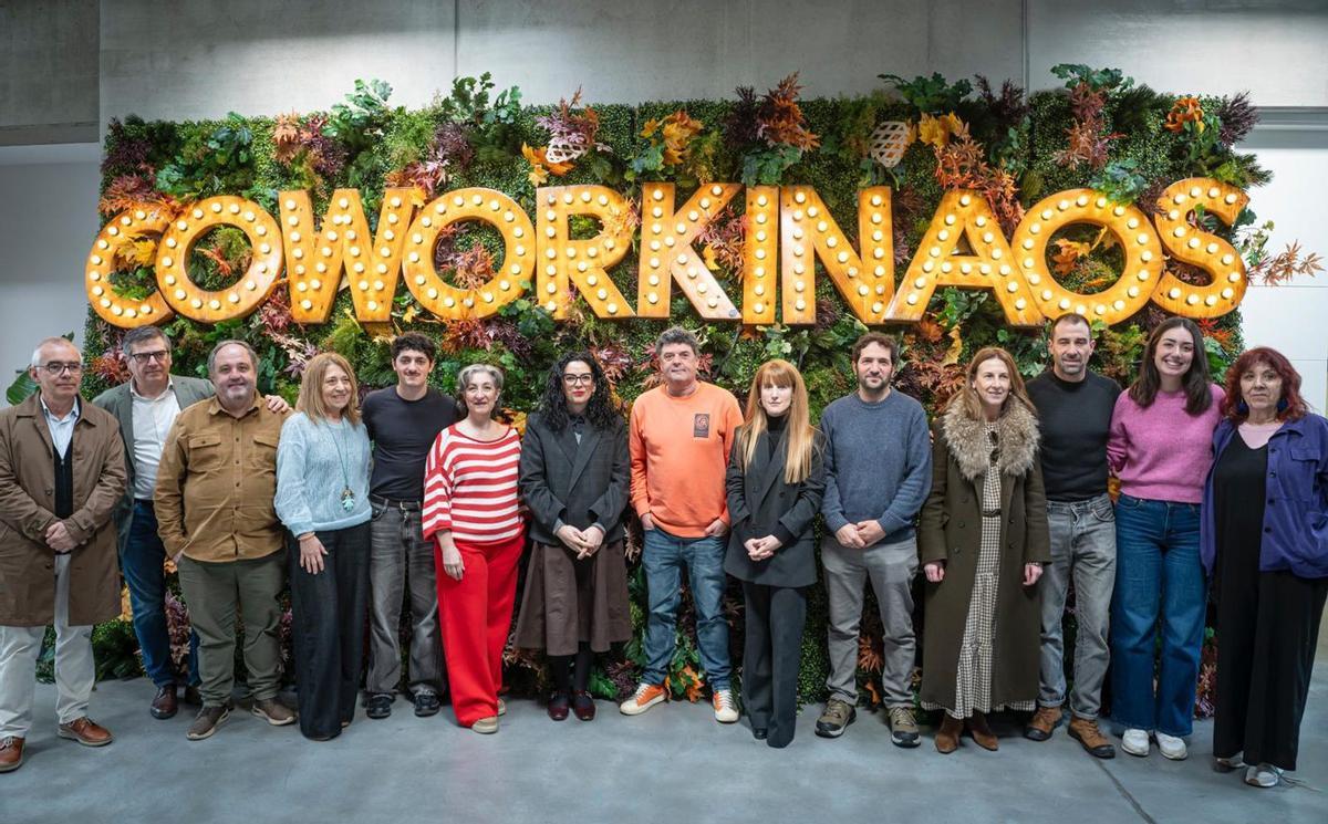 Arranca el rodaje de la primera serie asturgallega, "Coworkinaos".