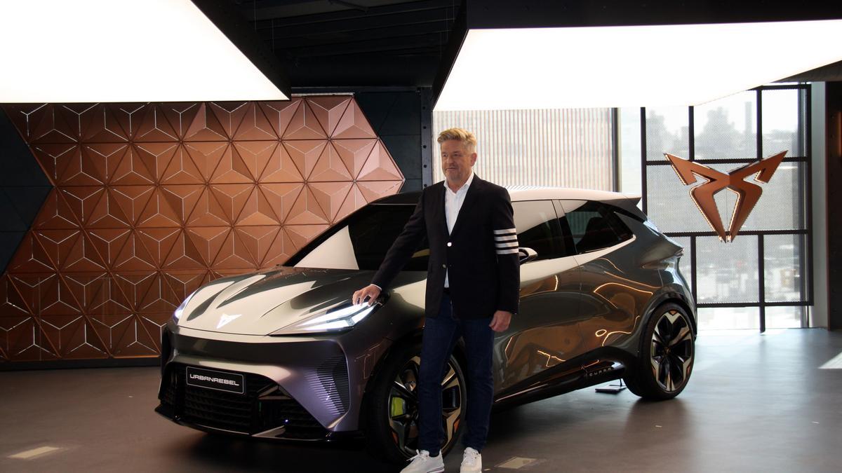 Wayne Griffiths, amb l'Urban Rebel de Cupra