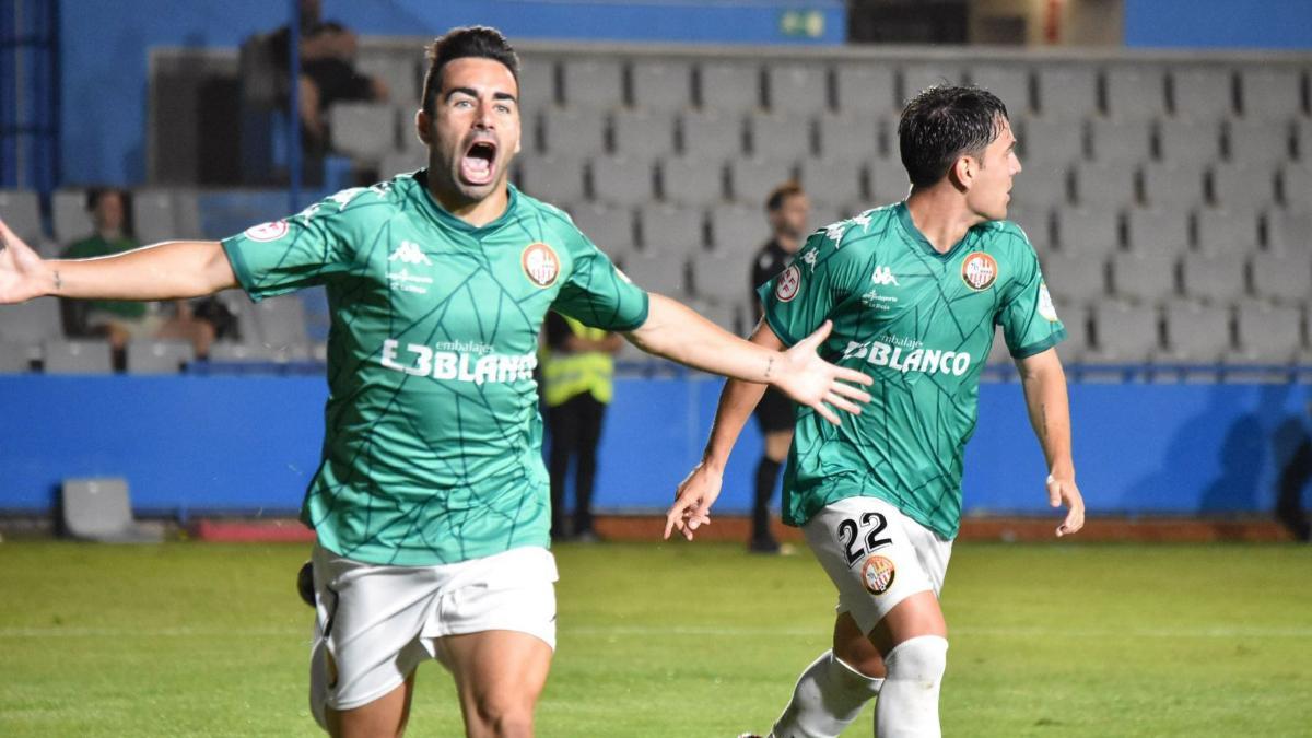 Óscar Fernández, durante su etapa en el Logroñés