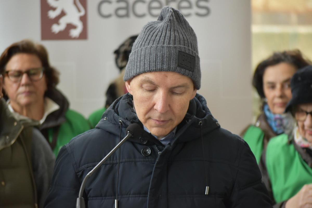 Fotogalería | Cáceres conmemora el Día Mundial contra el Cáncer Fotogalería | Cáceres conmemora el Día Mundial contra el Cáncer