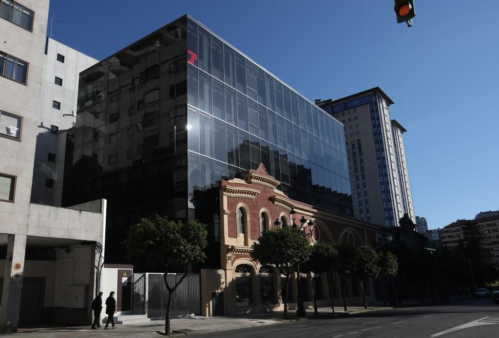 Nueva sede de la Tesorería de la Seguridad Social, levantada en el solar de la antigua Metalúrgica