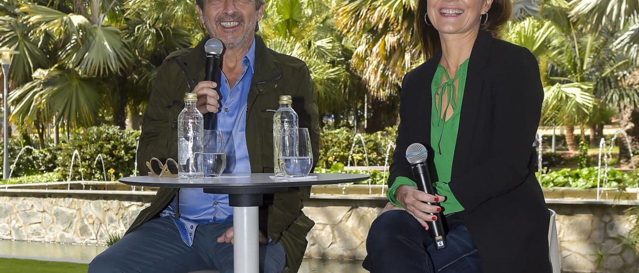 Ricardo Darín y Andrea Pietra durante la rueda de prensa en el Hotel Santa Catalina para la presentación de la gira ‘Escenas de una vida conyugal’.