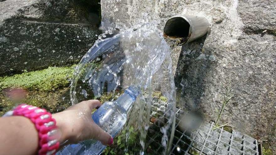 Codeseda verá solventados sus problemas con el agua en noviembre. // Bernabé/Cris M.V.