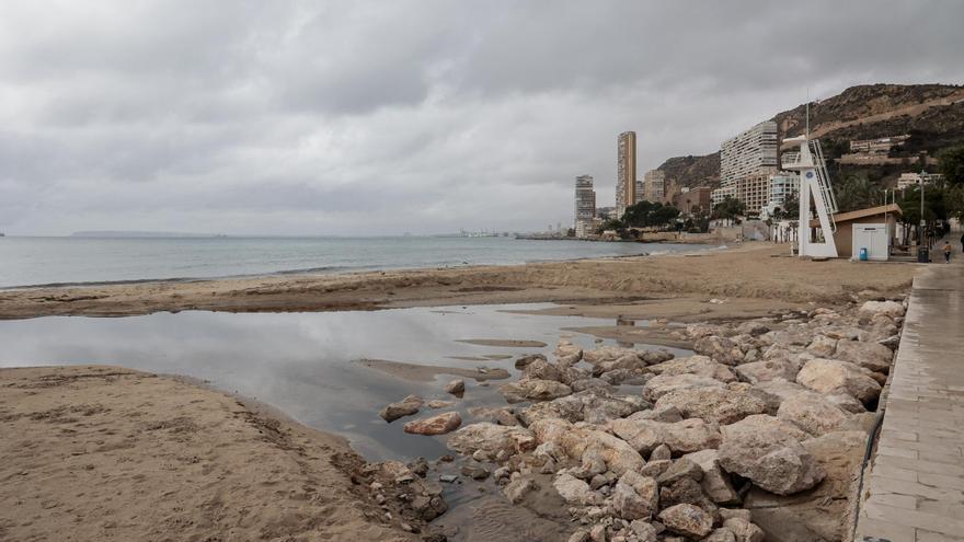 Así están las playas alicantinas tras el temporal