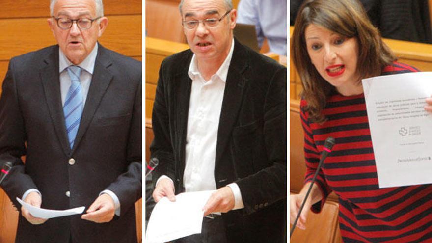 Méndez Romeu (PSdeG-PSOE), Jorquera (BNG) y Díaz (AGE), en el Parlamento // Xoan Álvarez