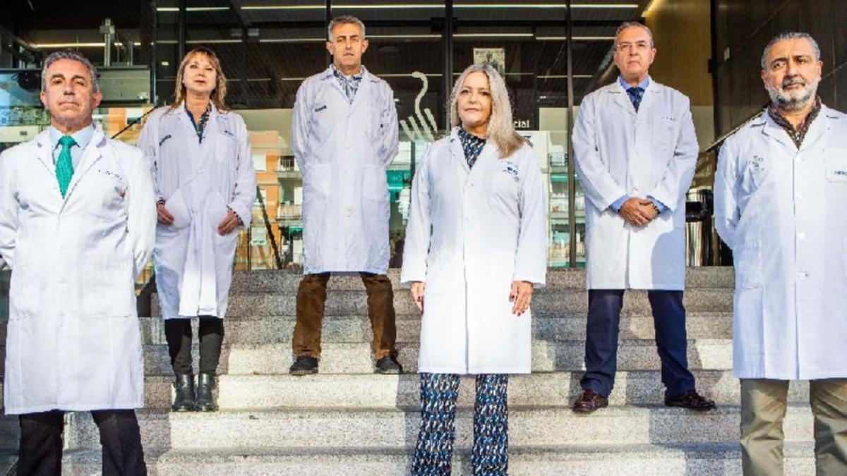 16.000 médicos votan a su presidenta