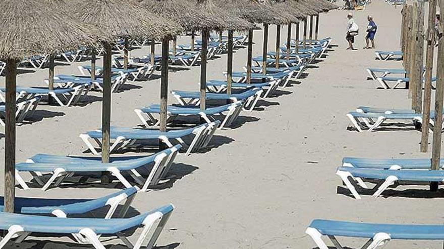 Imagen de la playa de Peguera, destino dependiente del turismo germano.