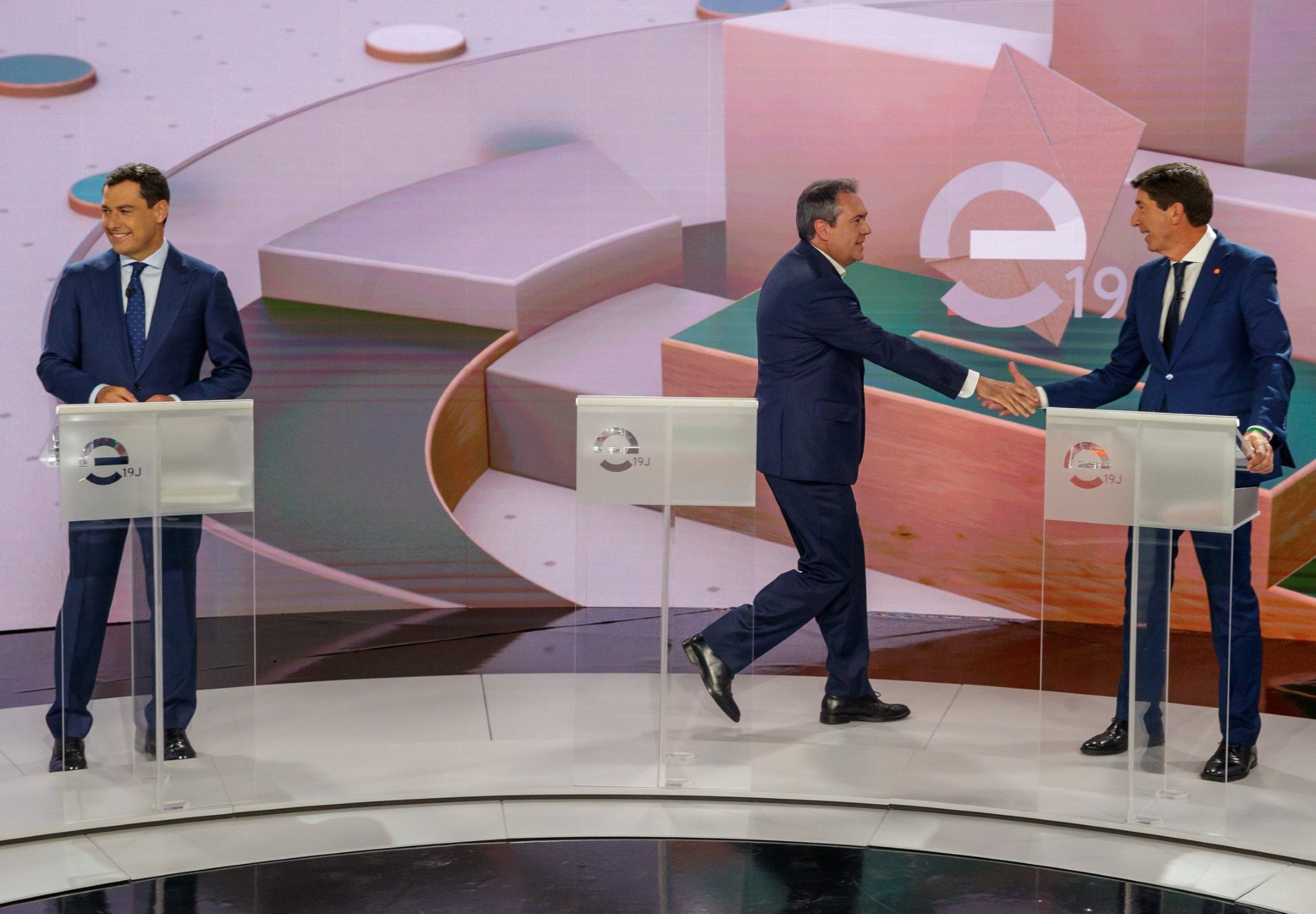 El debate decisivo del 19J en Canal Sur TV, en imágenes