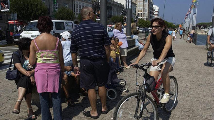 Ciclistas y peatones comparten ahora espacios en Baiona