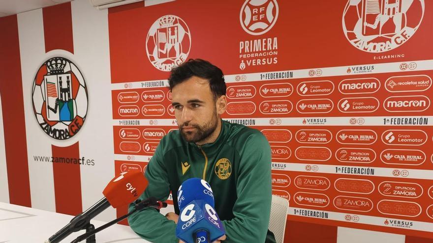 Luismi Luengo, jugador del Zamora CF: "Tenemos que dar un paso hacia delante"