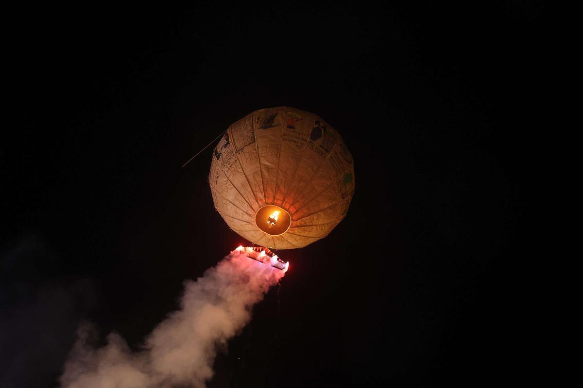 Vuelo perfecto del Globo de Betanzos por su 150 aniversario