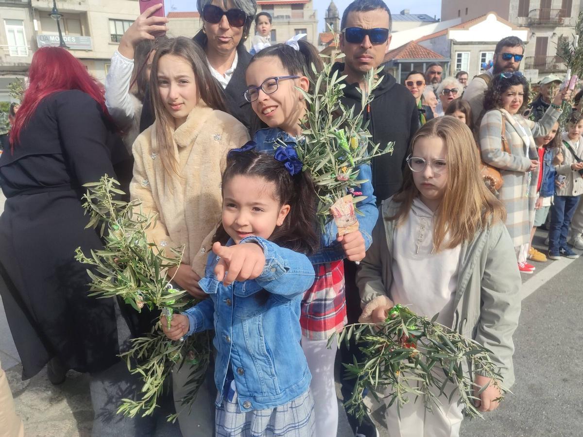 Así se vivieron la bendición de los ramos y la procesión de la Borriquilla Así se vivieron la bendición de los ramos y la procesión de la Borriquilla