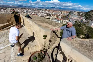 Luz verde a las obras del castillo de Santa Bárbara en Alicante, sin plan director ni cobro de entradas