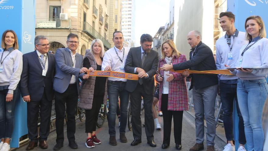 Barcala agradece la compresión de los alicantinos por el impacto de la Volta Ciclista en el tráfico