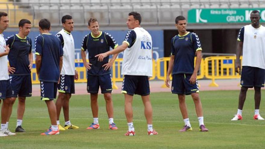 Murillo, Dani Castellano, Pignol y Aythami, en un entrenamiento reciente. | blanco