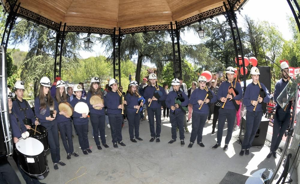 1 de mayo: Miles de personas se manifiestan en Asturias para reivindicar mejoras laborales