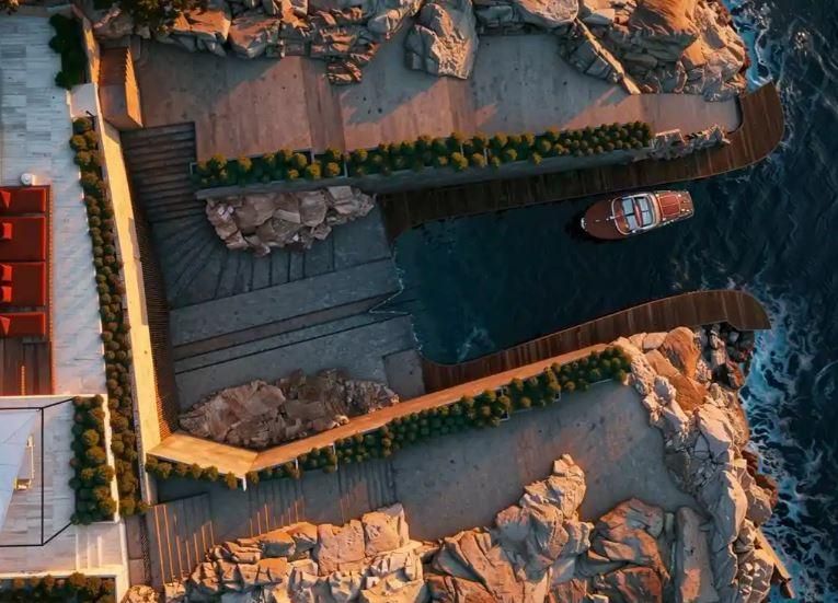 Mit privater Anlegestelle für bis zu 130 Meter lange Yacht: So luxuriös ist die 22,5-Millionen-Euro-Villa, die in Port d&#039;Andratx zum Verkauf steht