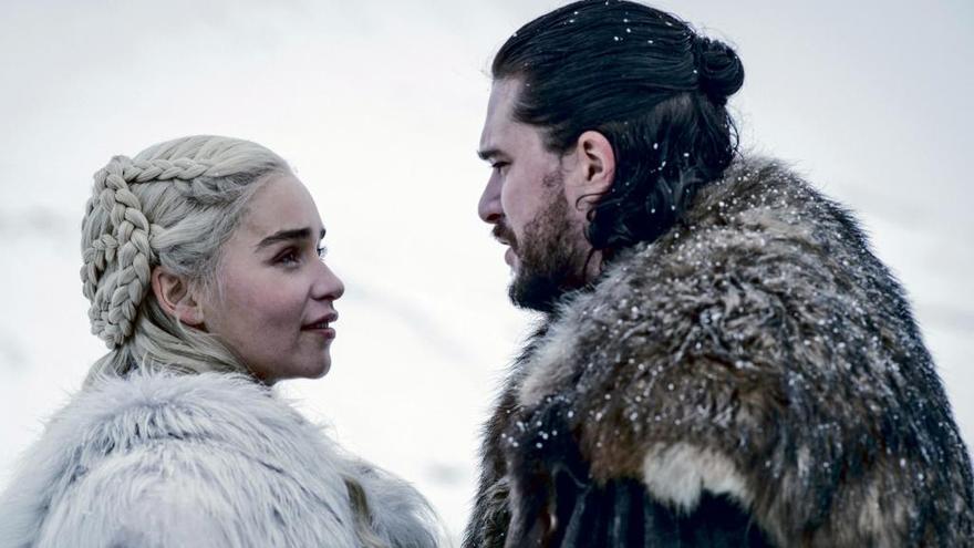 Daenerys Targaryen y Jon Nieve.