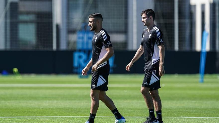 Óscar y Luca de la Torre, ayer en Afouteza. |  // RC CELTA