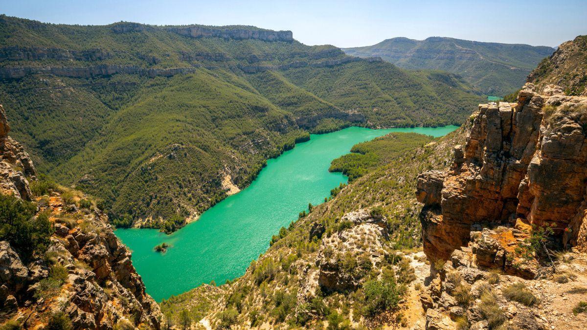 Estos fiordos están en España y se pueden recorrer en barco.