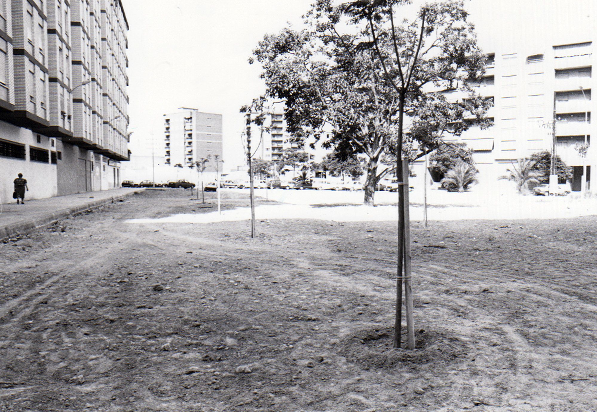 Fotos de la València desaparecida: El Campanar de los 80