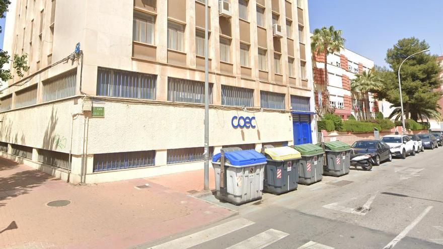 El Ministerio de Trabajo pide el desalojo de UGT y Hostecar de su sede de Cartagena