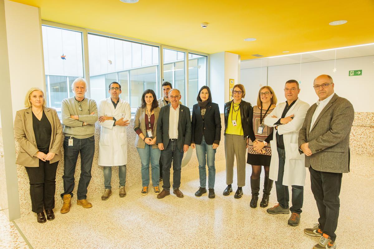 La consellera Parlon en su visita al hospital de la Cerdanya