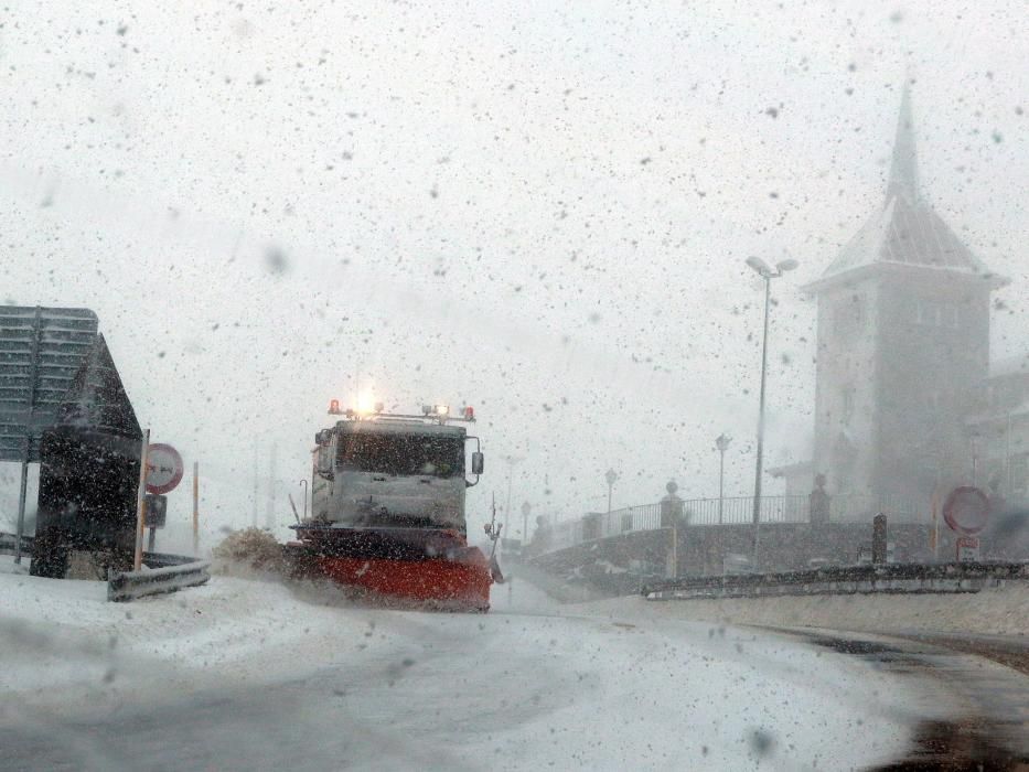 Temporal de nieve en Pajares