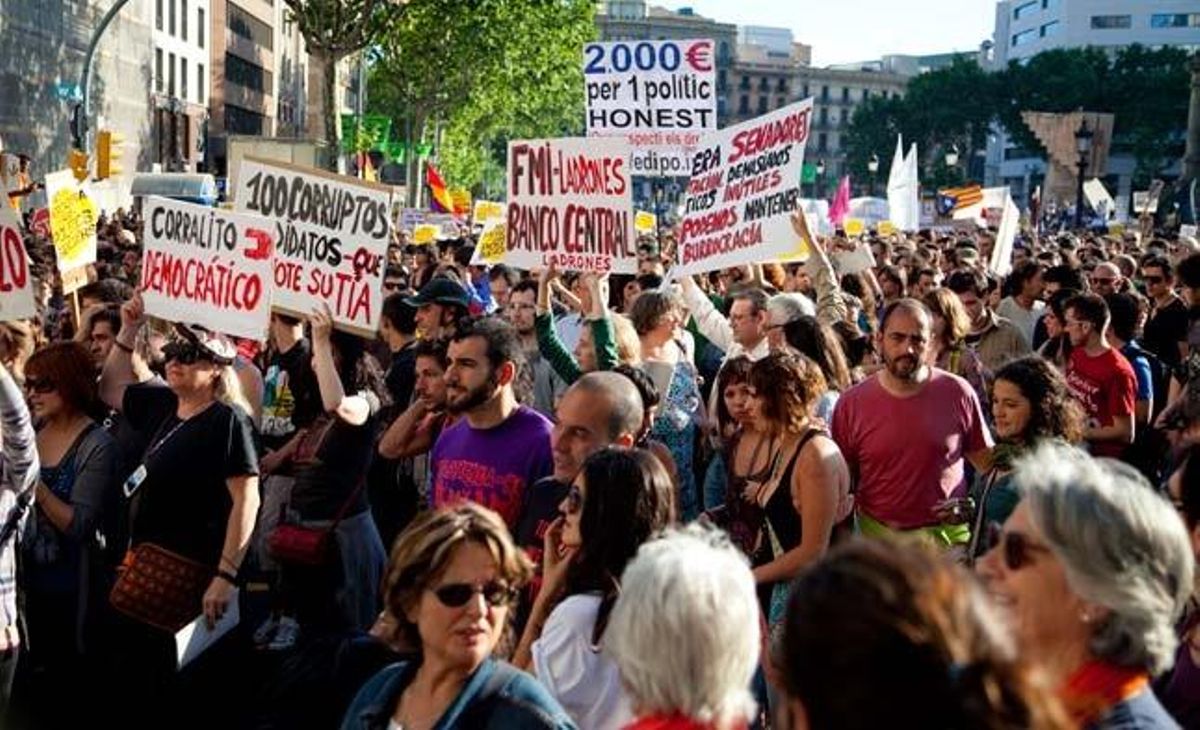 La protesta ha reunit milers de persones en un recorregut pel centre de Barcelona.