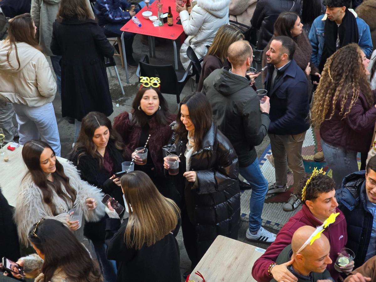 Vilagarcianos y visitantes apuran las últimas horas de 2025.