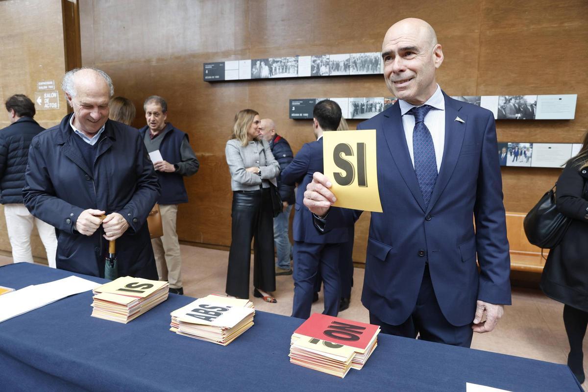 La asamblea del Grupo Covadonga, en imágenes