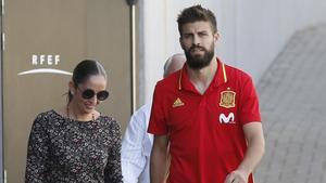 Claramunt y Piqué antes de la rueda de prensa del central.