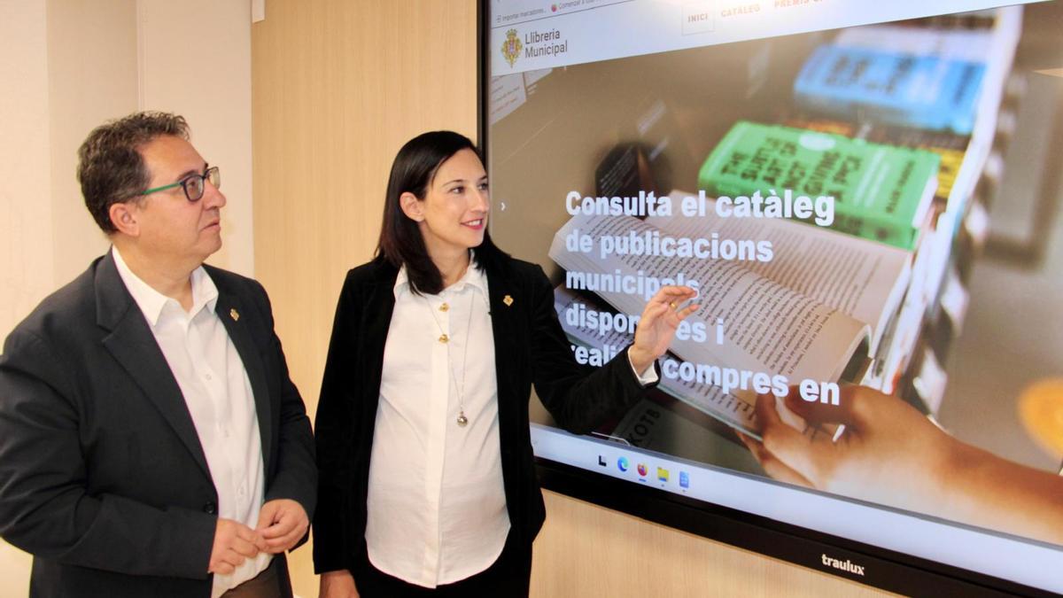 España y Cabañero, junto a la biblioteca virtual municipal.