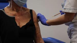 Diverses regions italianes demanen poder disposar de la vacuna russa