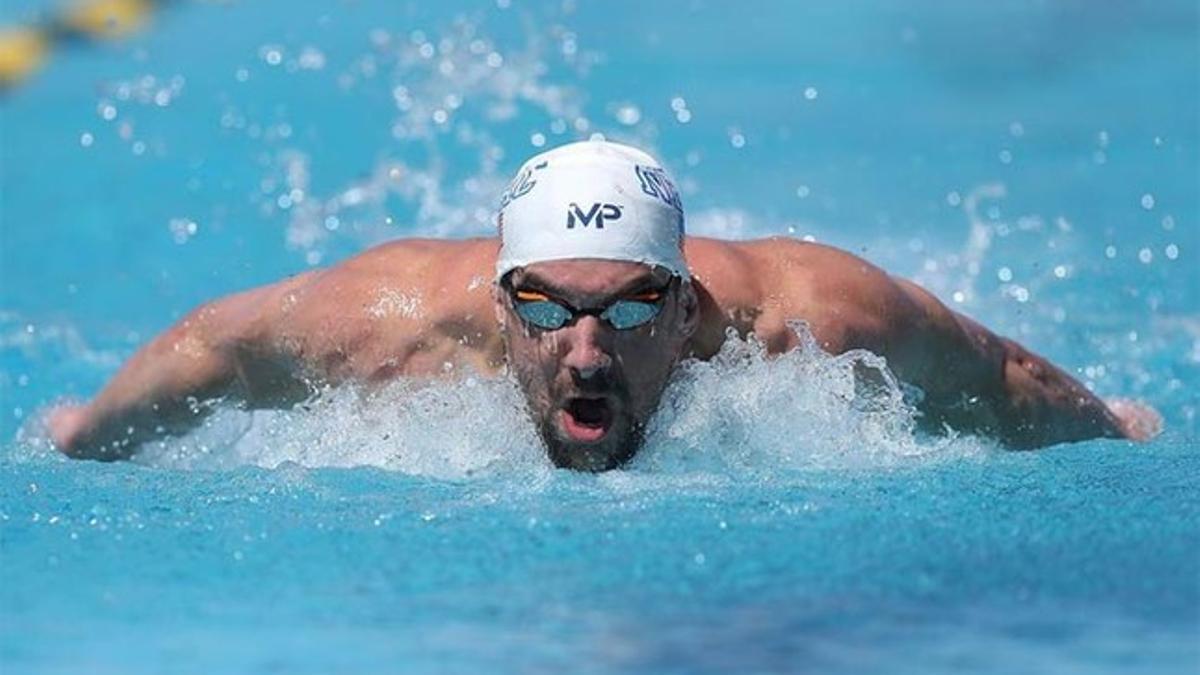 Phelps regresa con triunfo