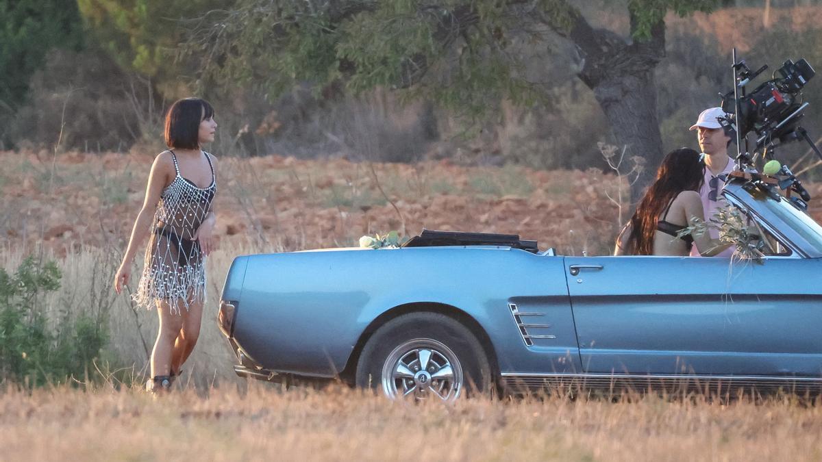 Looks dosmileros y un videoclip a lo 'Thelma y Louise', así será la nueva colaboración entre Aitana y Danna Paola