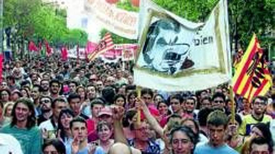 CCOO y UGT quieren que la huelga contra la reforma laboral sea masiva