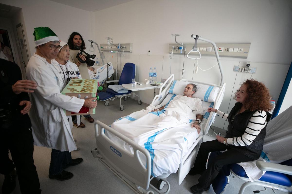 Las postales navideñas de los alumnos de Cas Serres llegan un año más al Hospital Can Misses Las postales navideñas de los alumnos de Cas Serres llegan un año más al Hospital Can Misses