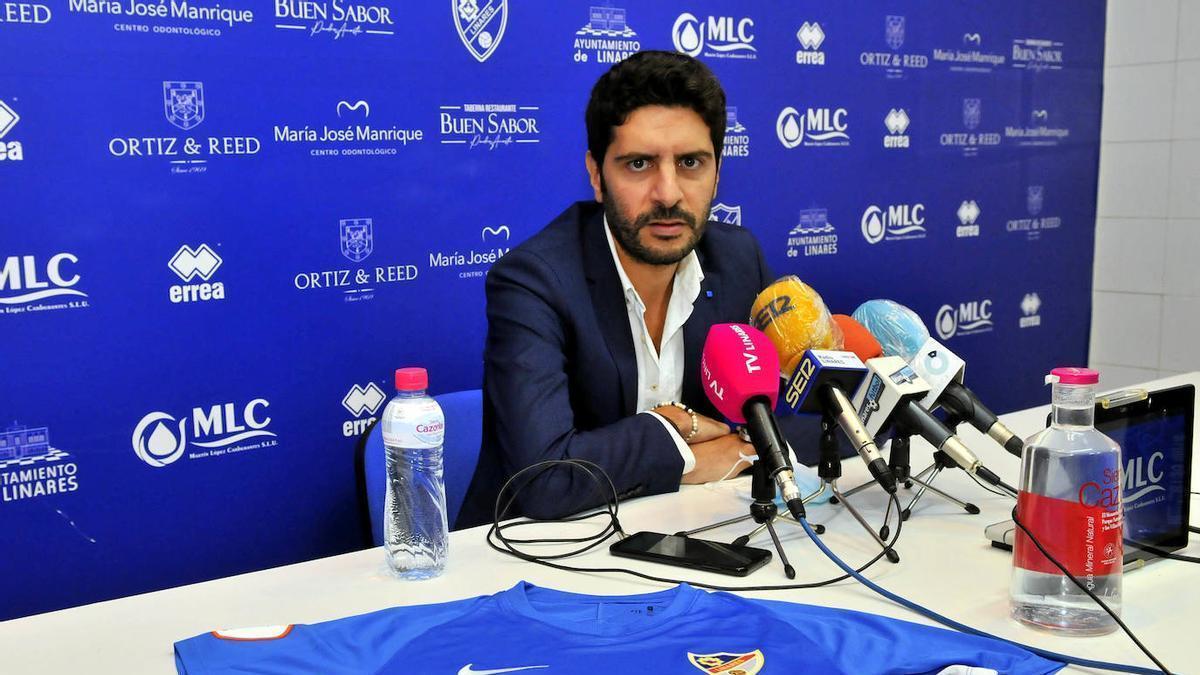 Jesús Medina, en su etapa en la presidencia del Linares.
