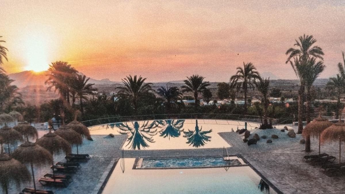 Solo hay una 'playa termal' en Europa y está en Murcia como el Caribe en medio del desierto