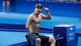 Íñigo Llopis, el guardameta que tiñó de oro el agua de La Défense