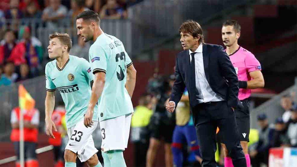 Conte criticó la actuación del colegiado en el Camp Nou