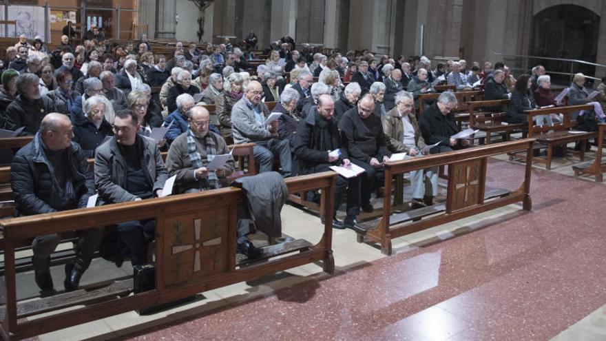 Participants en el Sínode a l&#039;església de Crist Rei