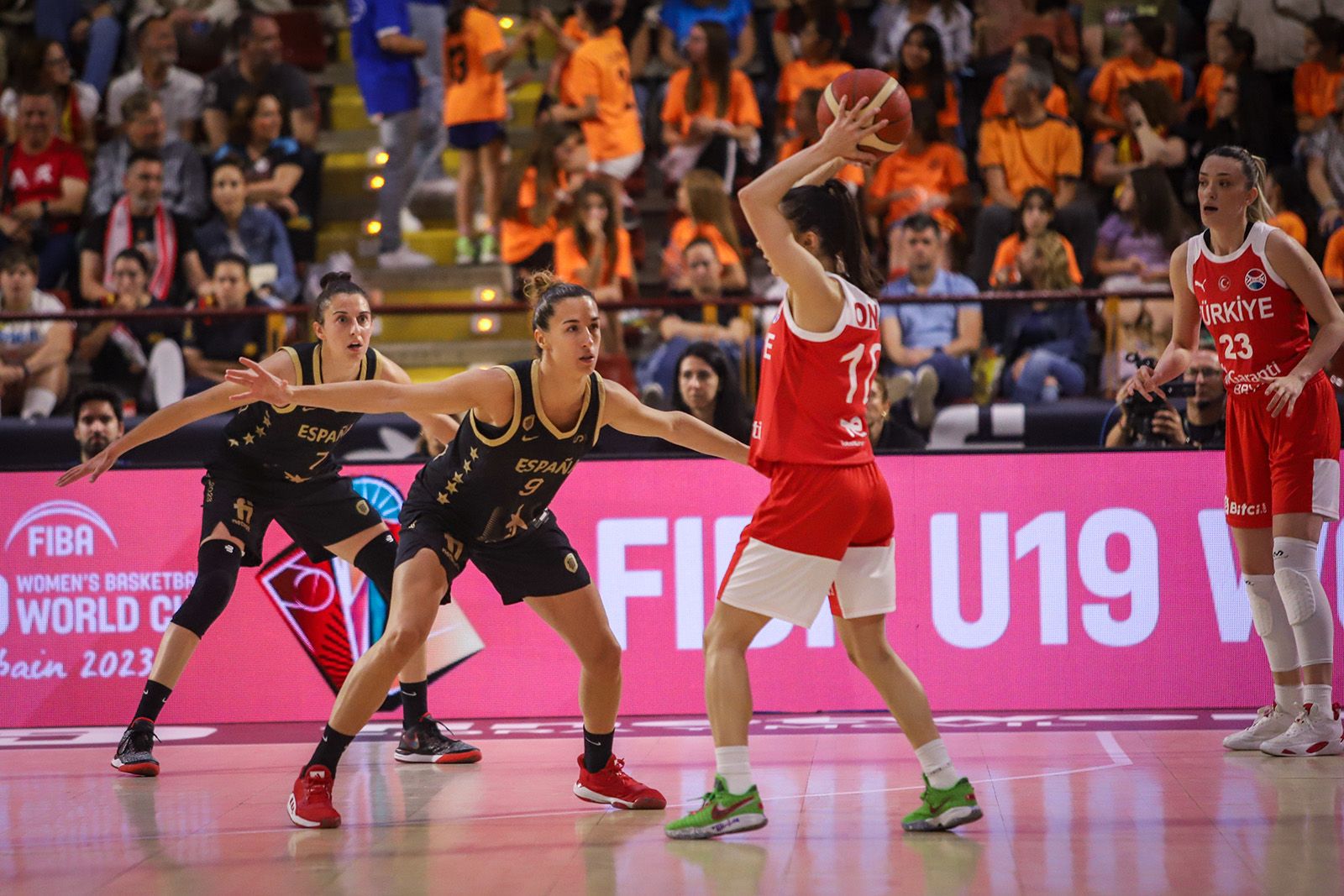 La selección española de baloncesto ante Turquía, en imágenes