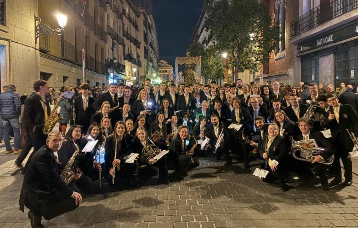 La banda ejeana recorrió las calles de Madrid.