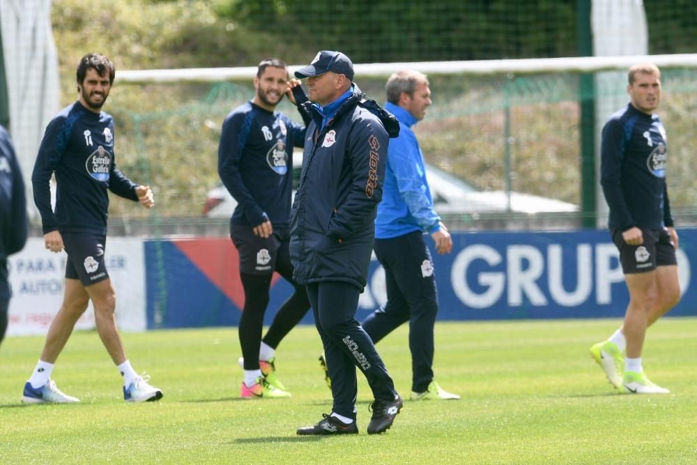 Lux, Carles Gil, Mosquera y Kakuta tampoco se ejercitaron con el equipo.