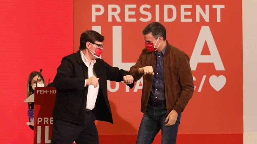 Salvador Illa y Pedro Sánchez, en un acto en Salou.